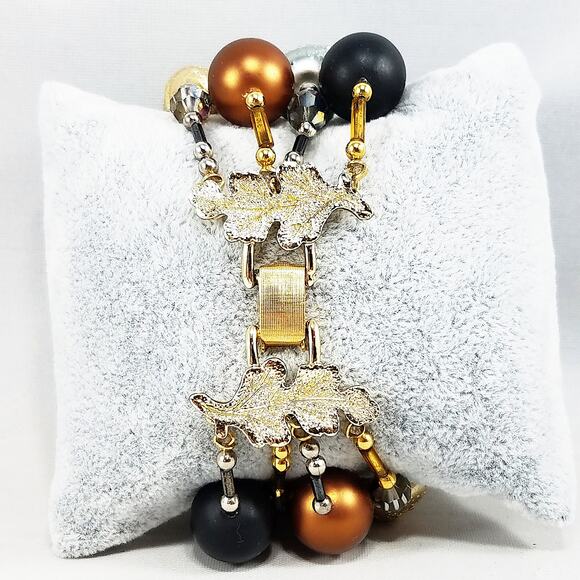 Vintage Vendome 4-Strand Beaded Bracelet Crystals Satin Glass Gold Clasp 7.5" - Picture 5 of 10